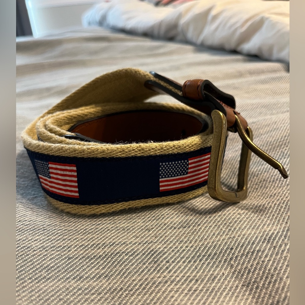 Belk American Flag belt, Size 36, color tan/red,white,blue